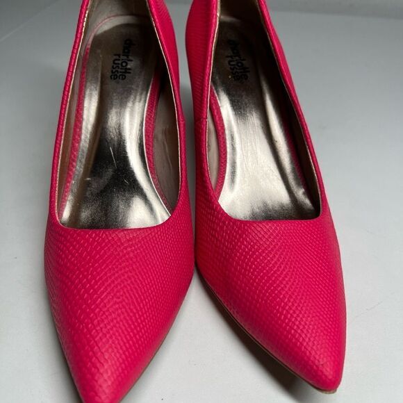Charlotte Russe Women's Size 7,5 M Pink Snake Skin Pumps 3,5” Heels Pointed Toe - Picture 3 of 12